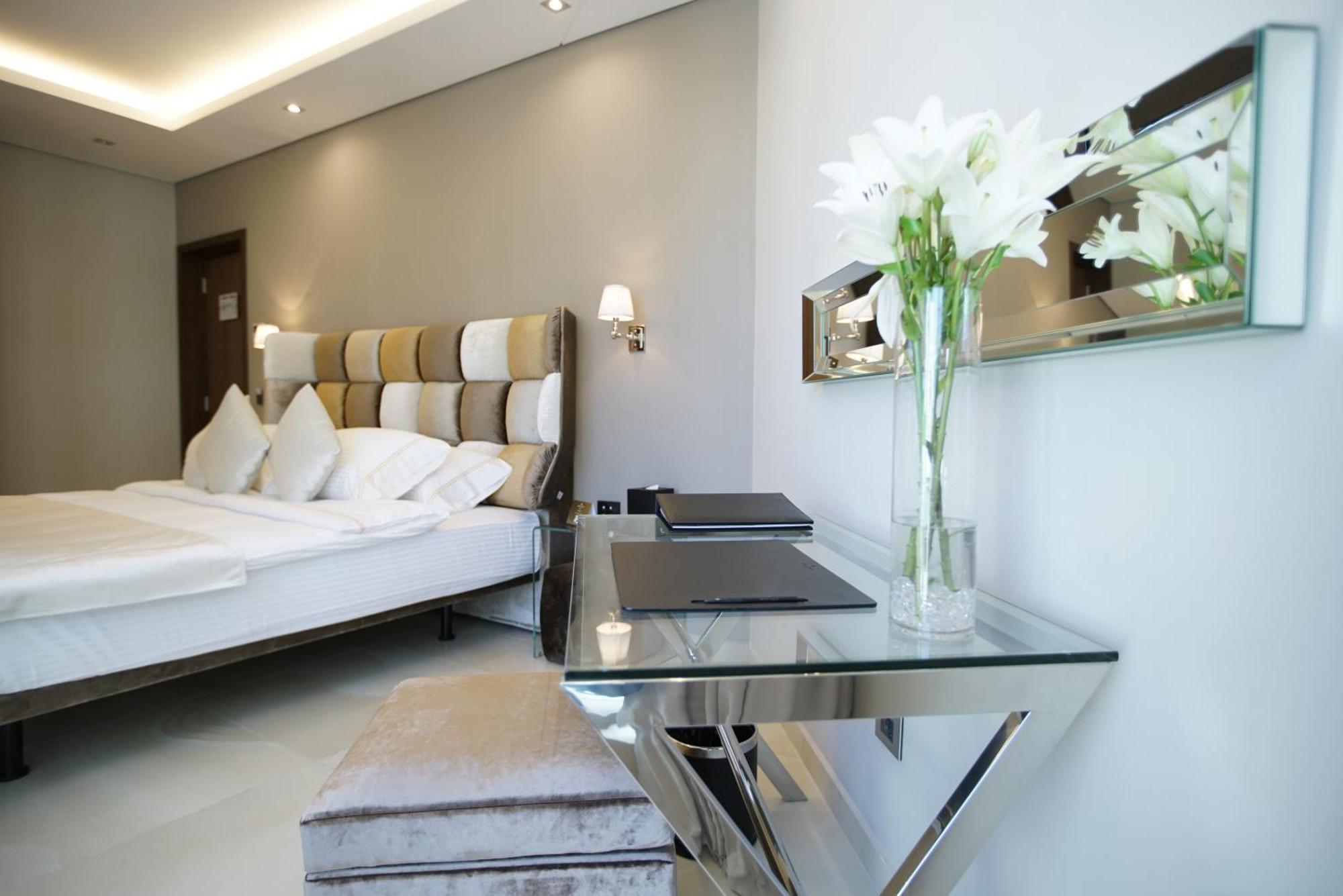 Executive King Room