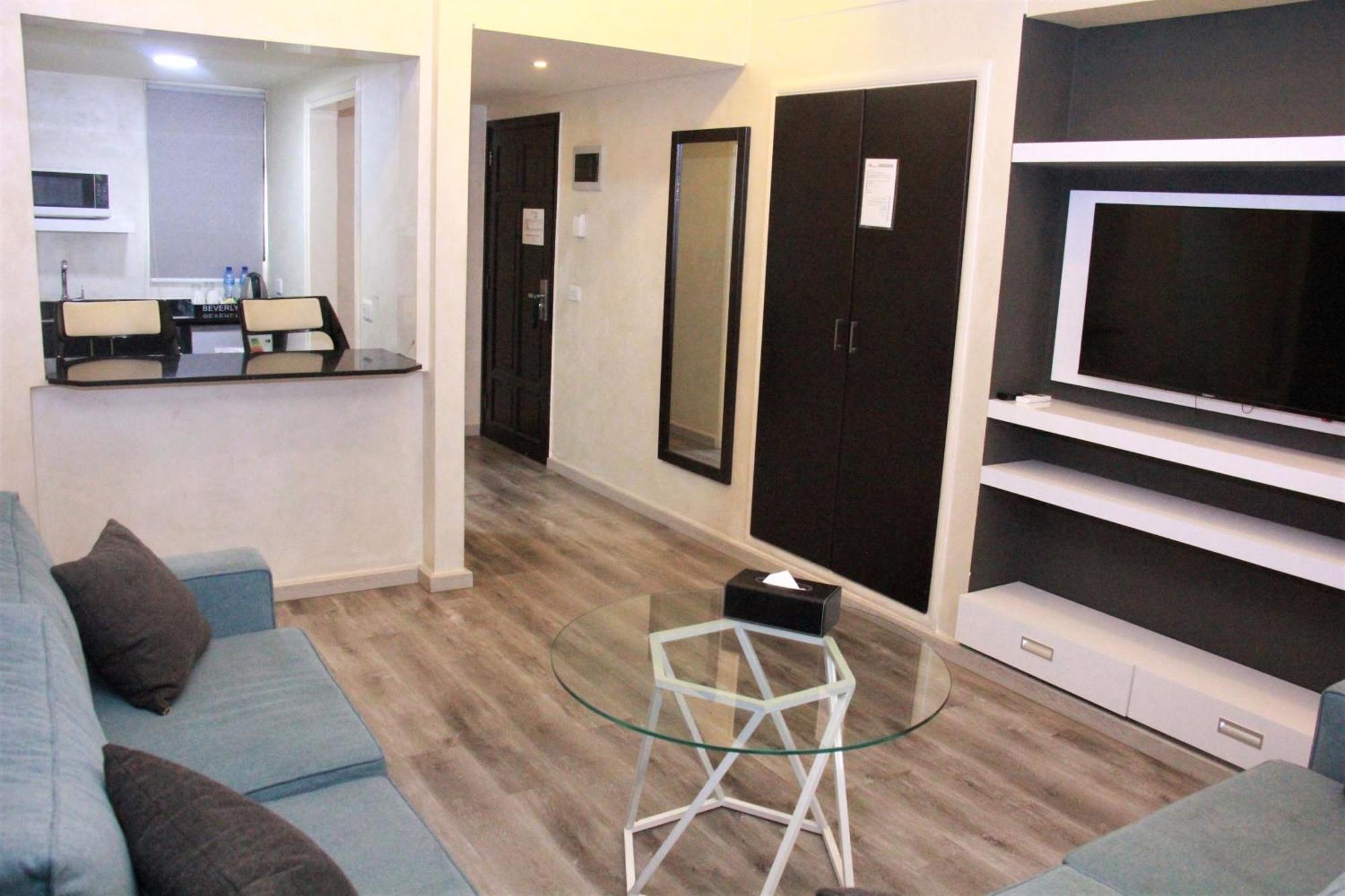 Executive Suite 2 Balconies