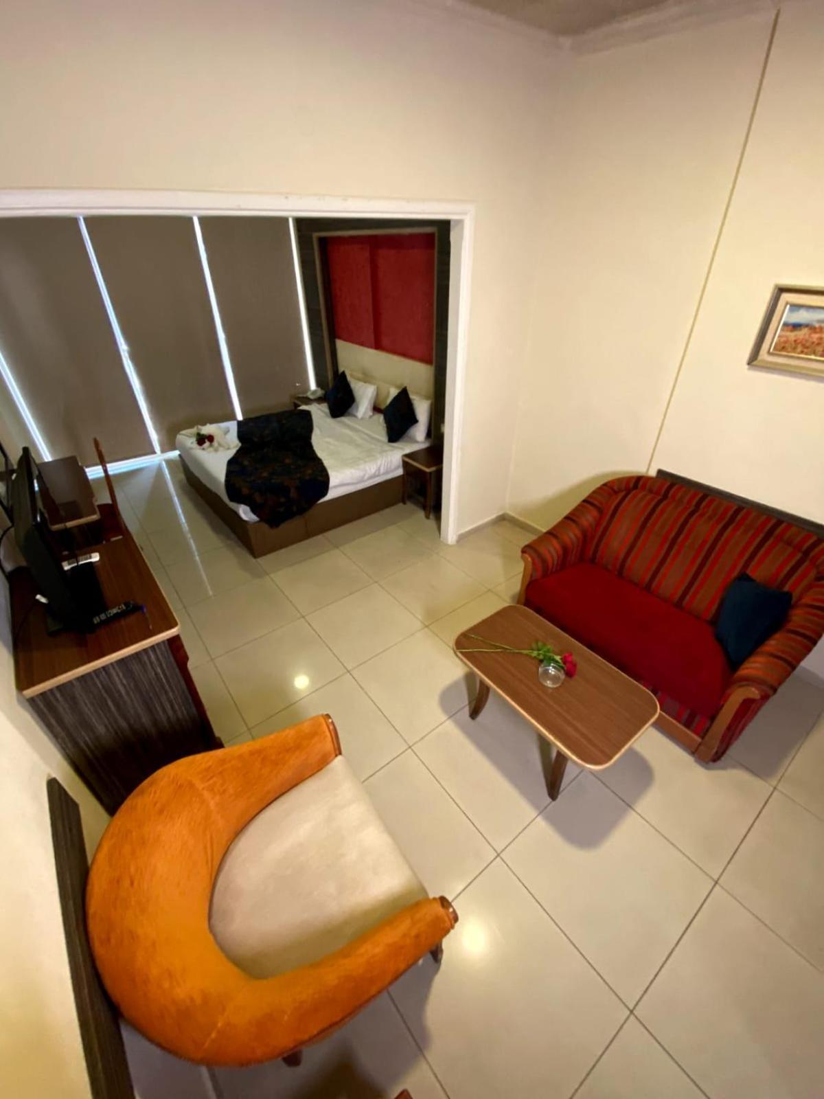 Junior Suite