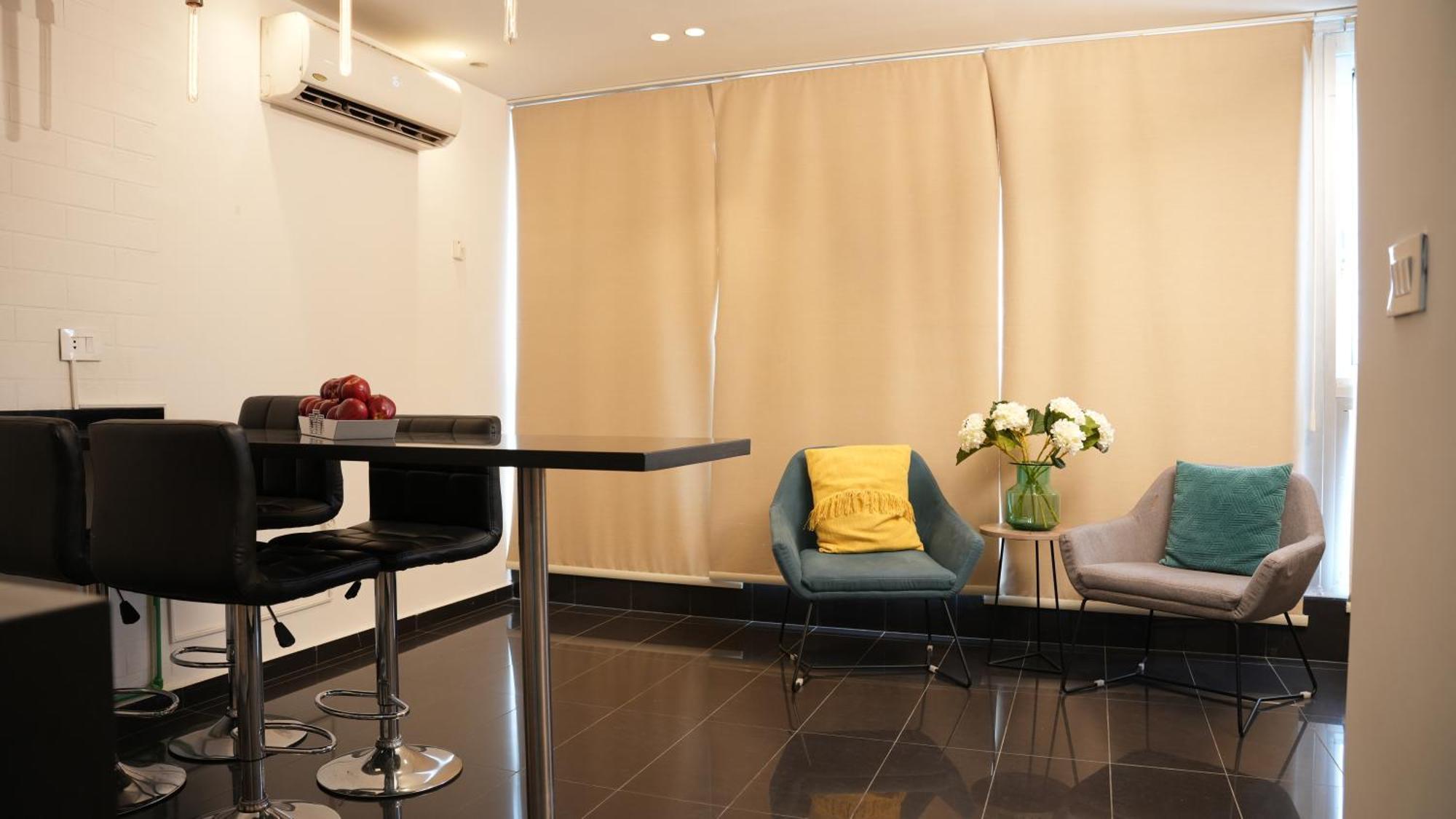 Superior King Room