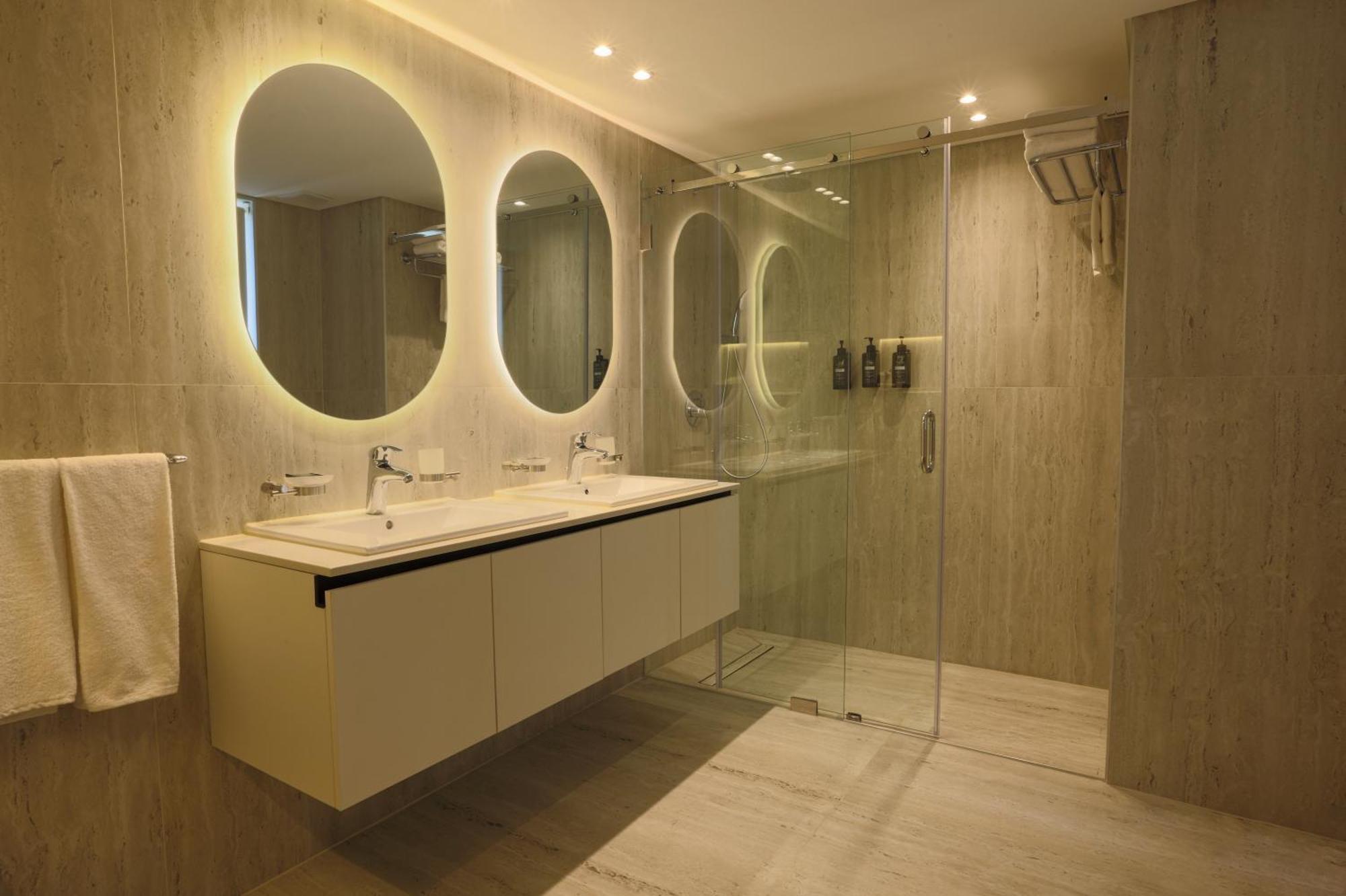 Panoramic Suite