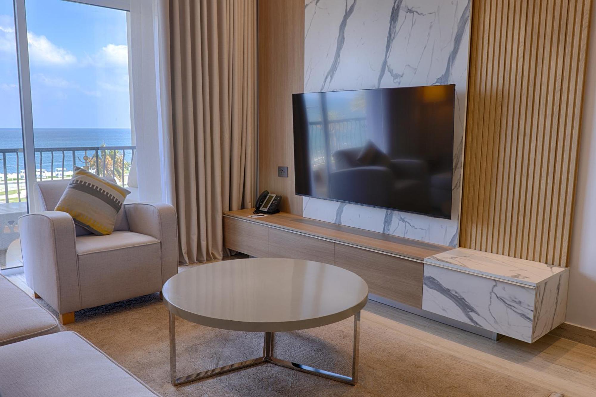 Panoramic Suite