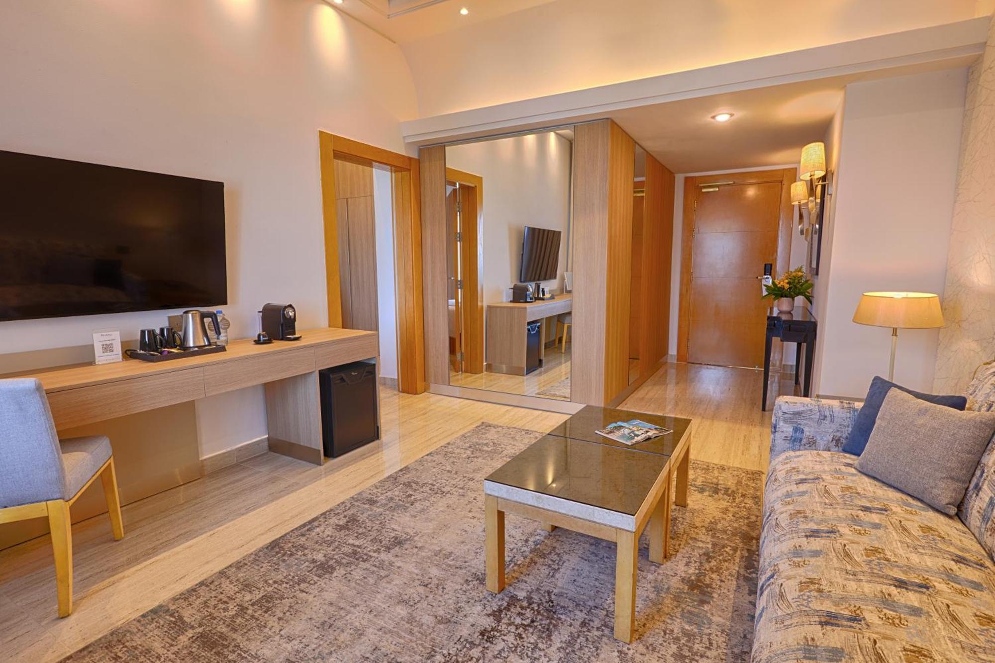 Premium Suite