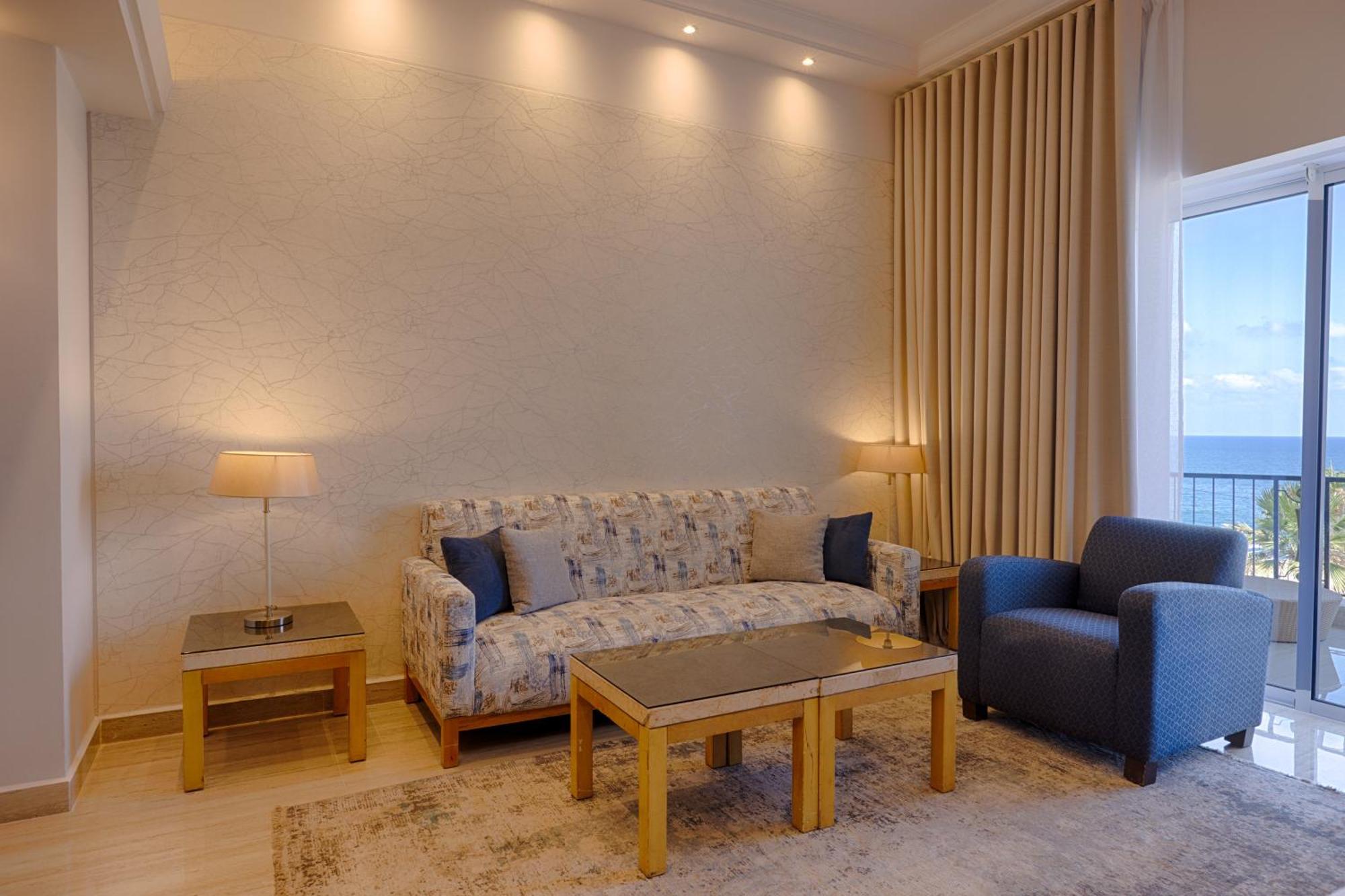 Premium Suite