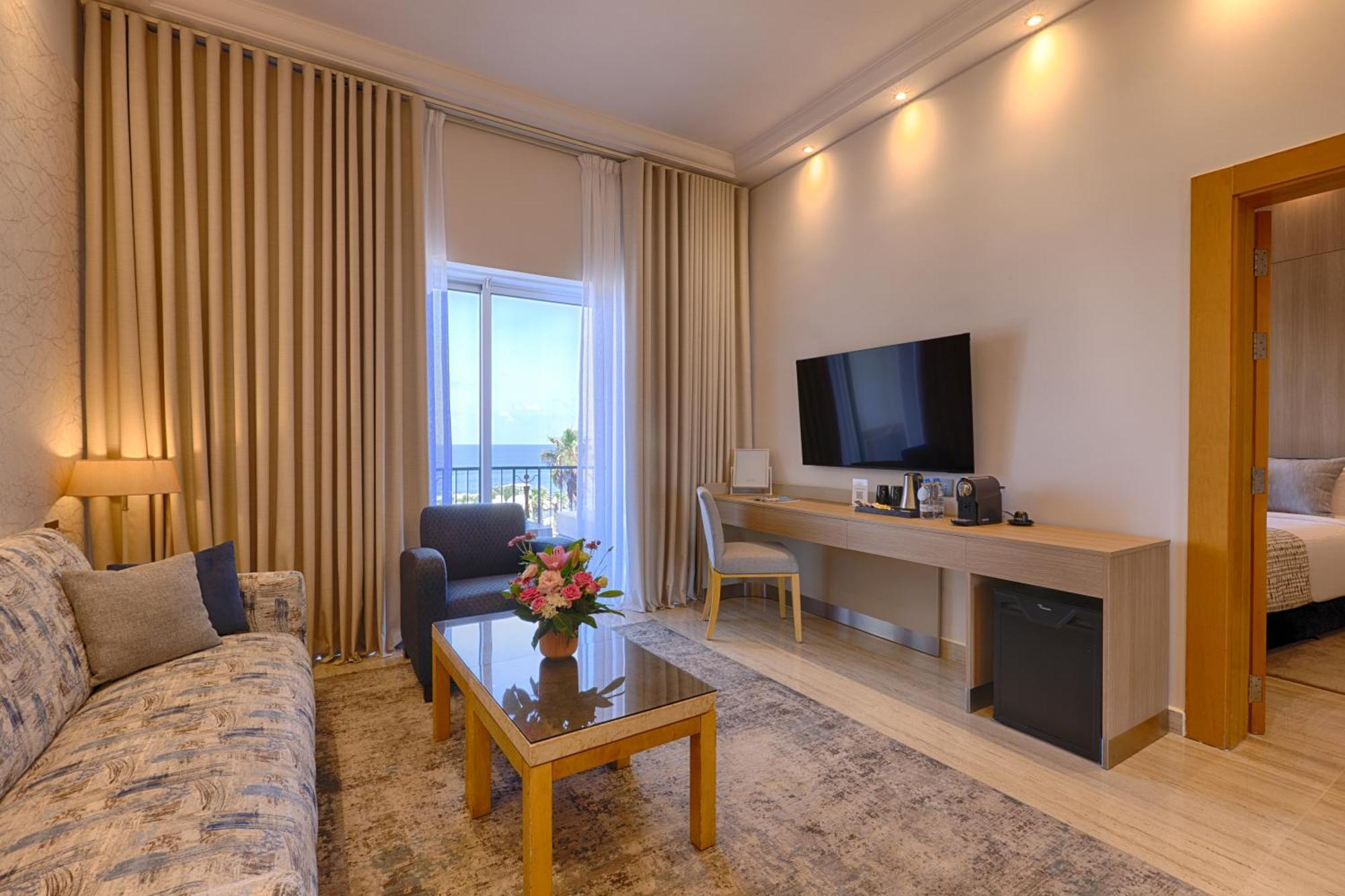 Premium Suite