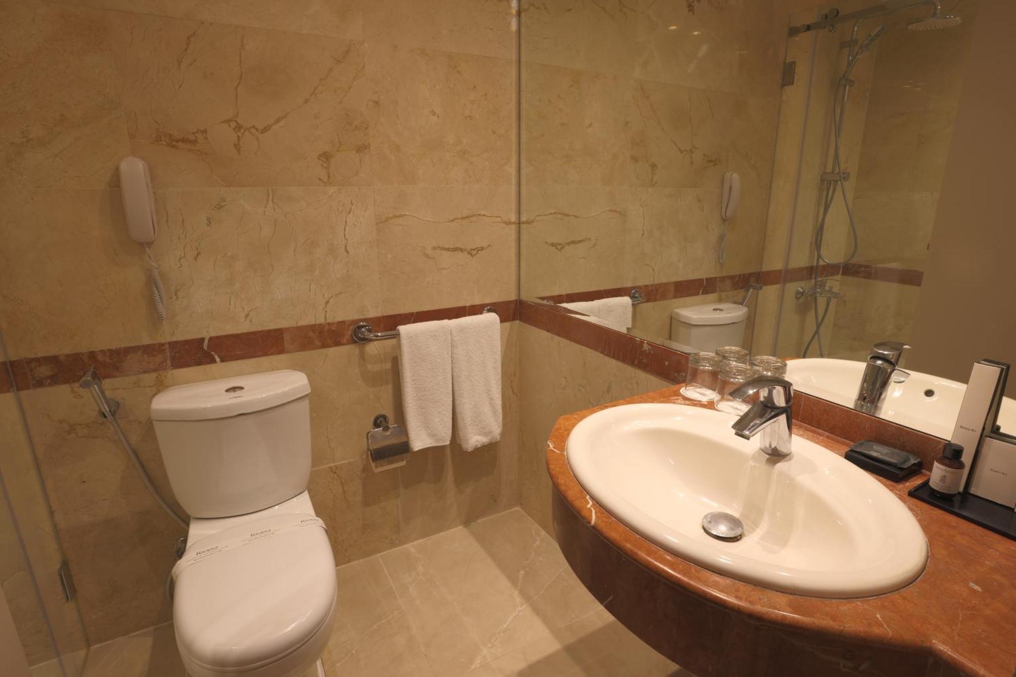 Deluxe Double Room Partial Sea View