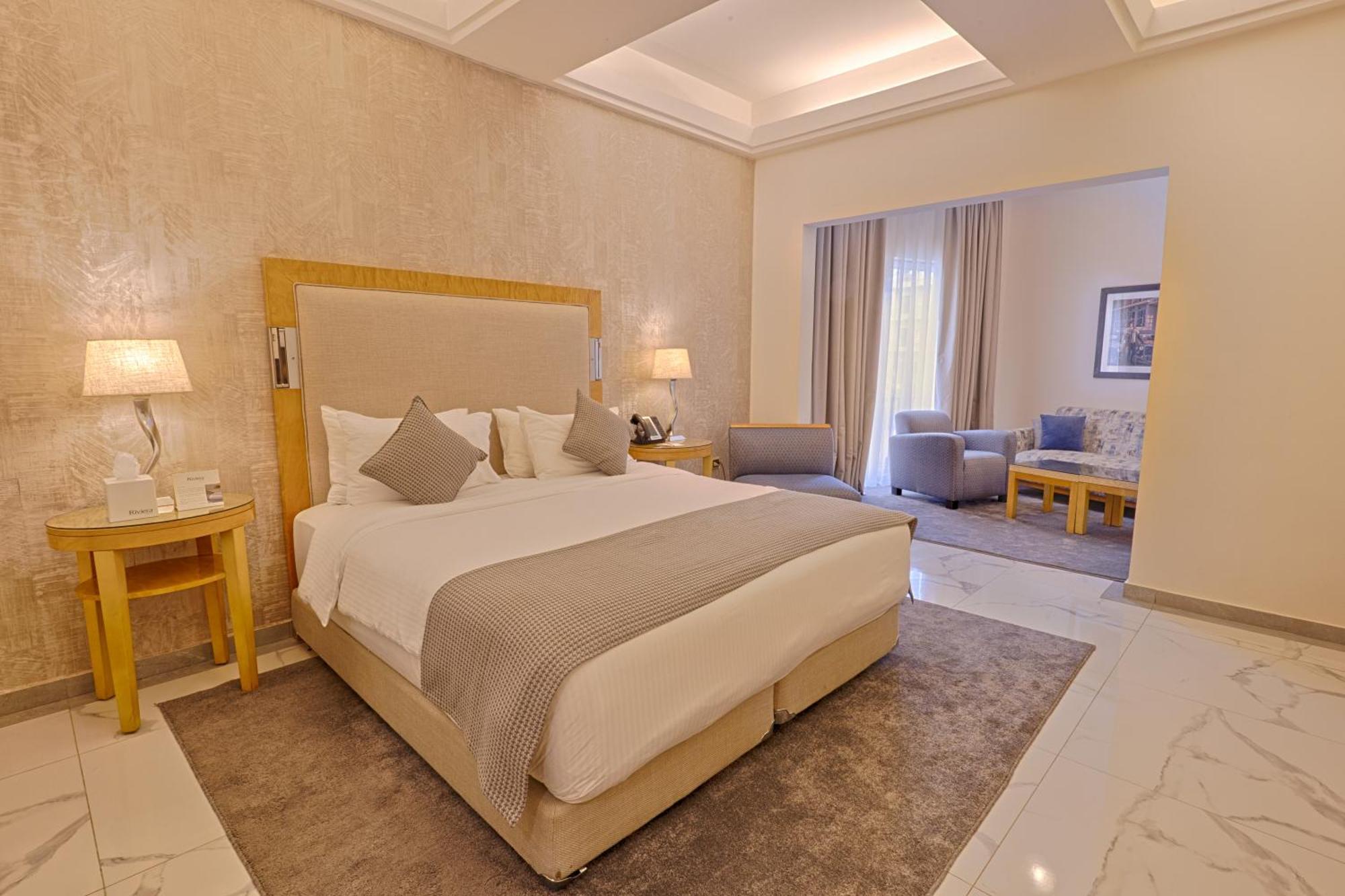 Suite City View