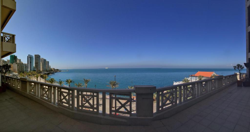 Double or Twin Room Sea View