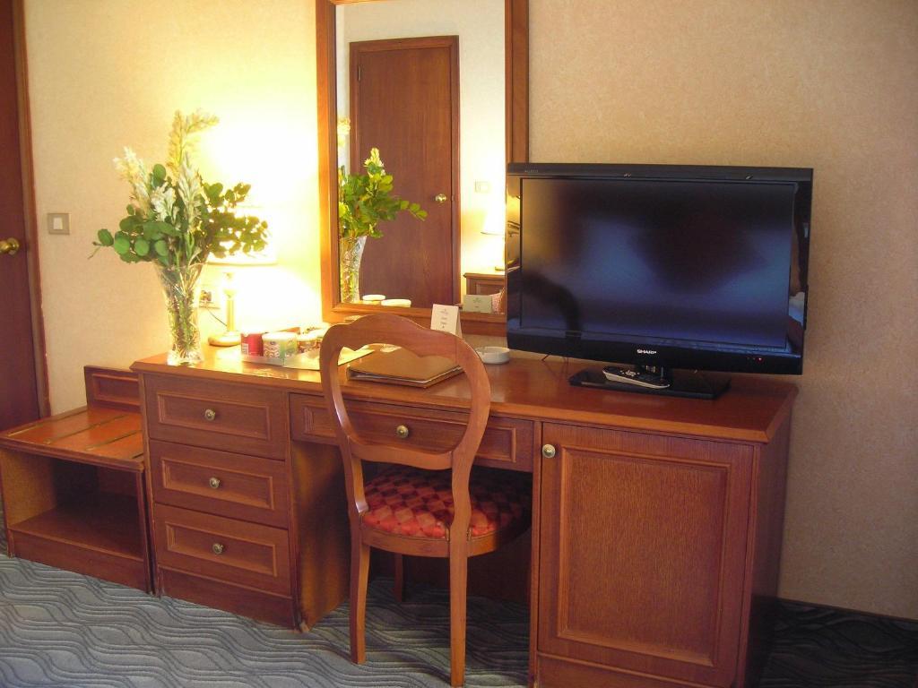 Double or Twin Room Sea View