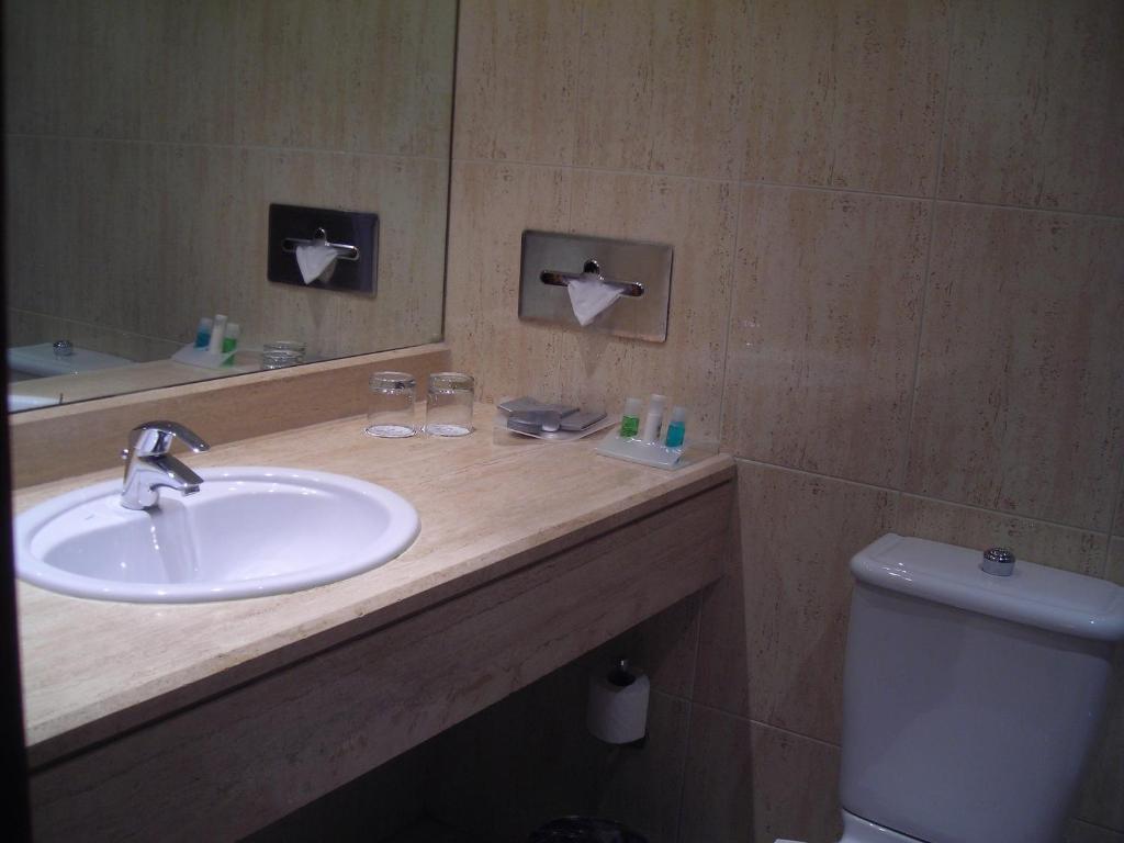 Double or Twin Room Sea View