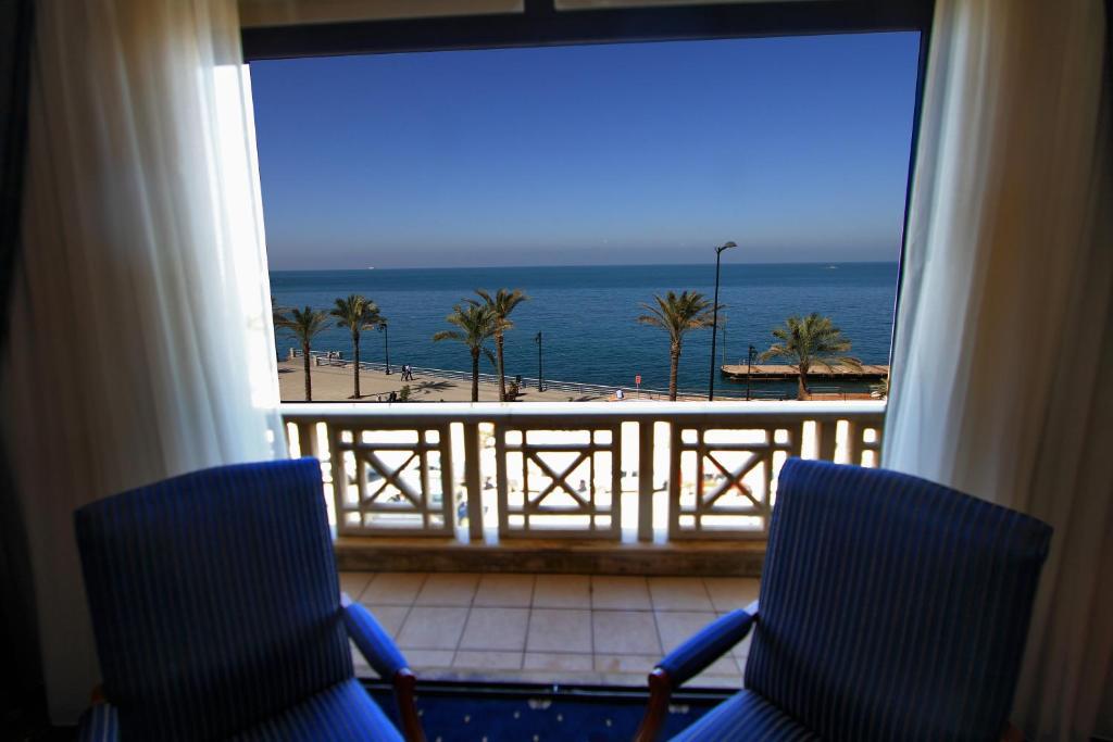 Executive Suite Sea View Balcony
