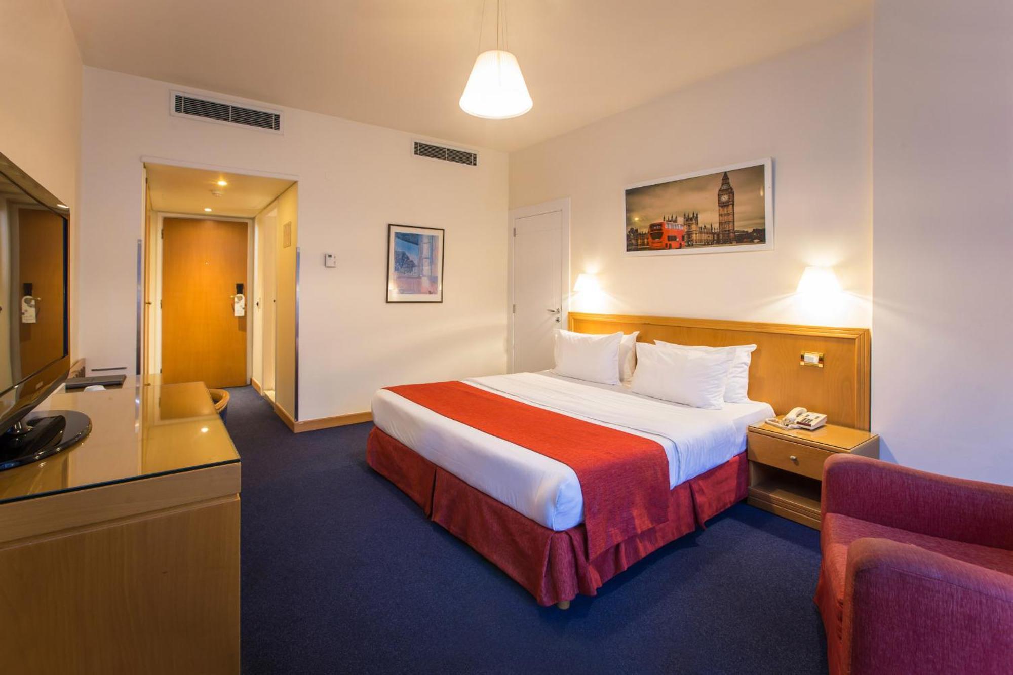 Classic King Room