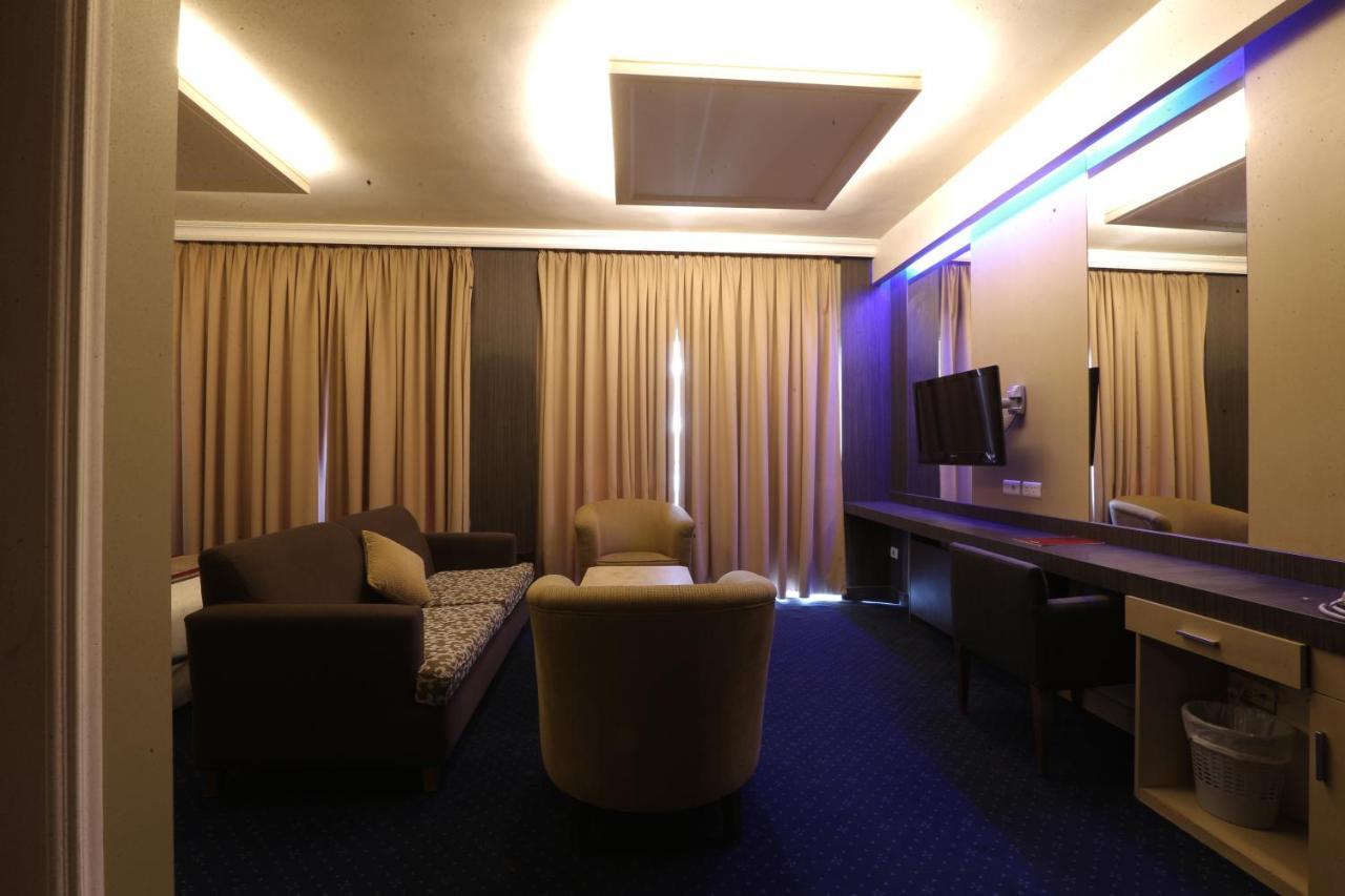 Junior Suite