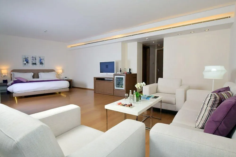 O Monot Luxury Boutique Hotel-1