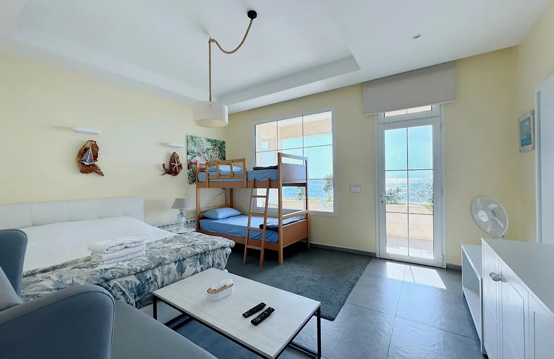 Halat Sailing Club Guest House-1