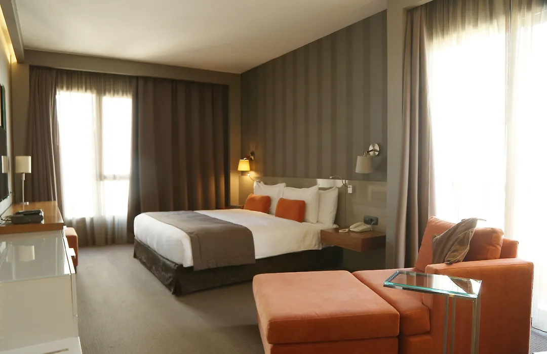 Parktower Suites-1