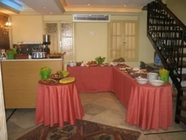 Port View Hotel-1