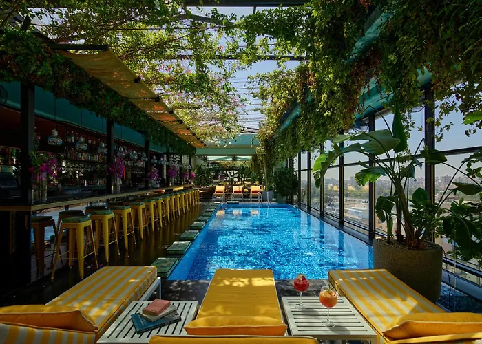 The Smallville Hotel Beirut