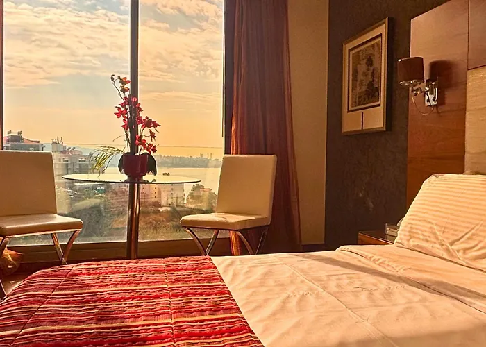 Hotel Xperience Jounieh
