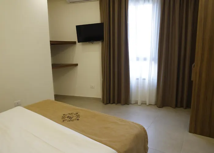 Hotels in Batroûn
