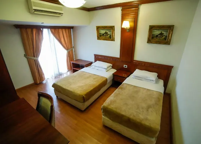 Pet friendly White House Hotel Jal el Dib